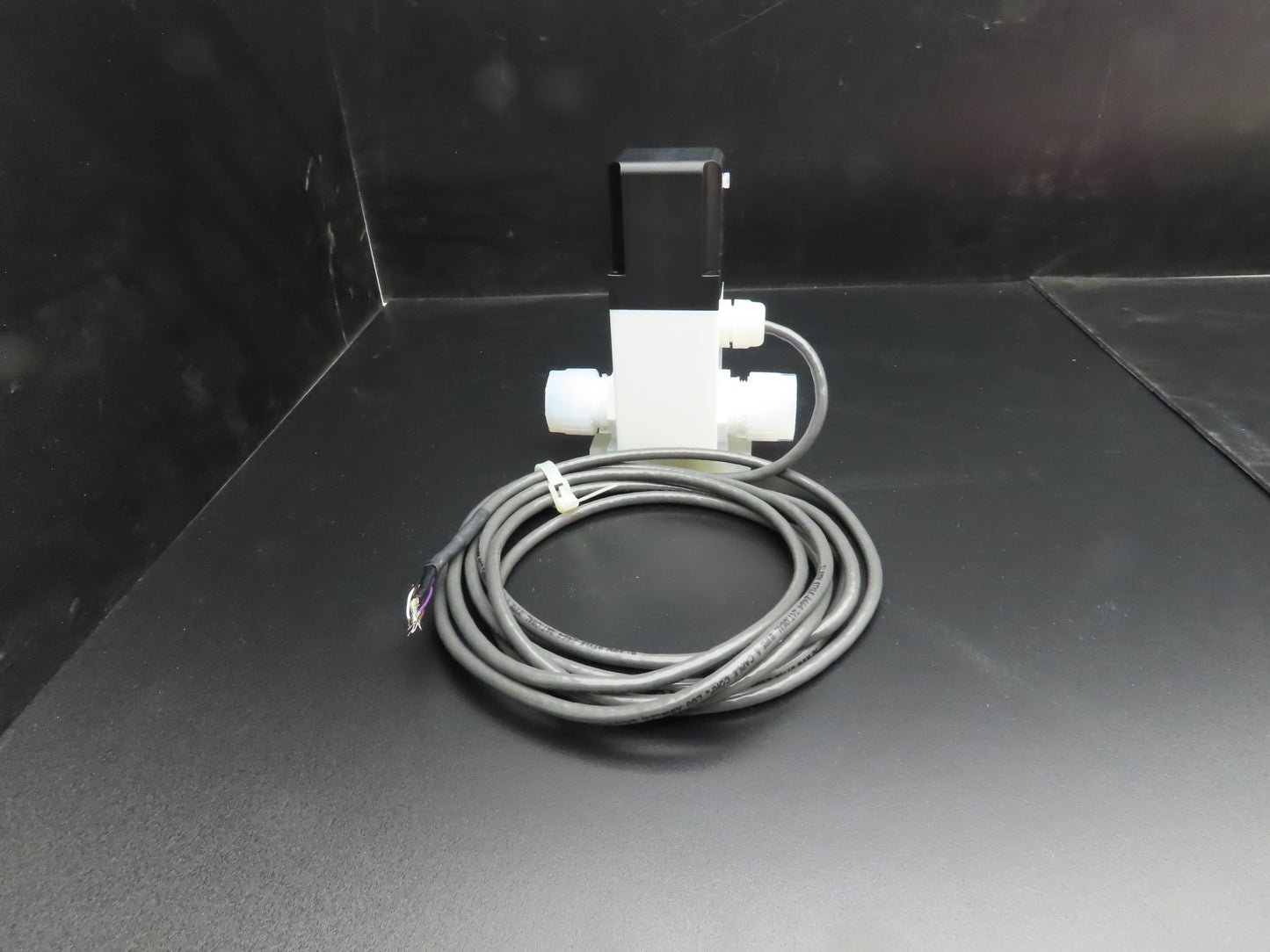 Futurestar 6BM-6S-3B-R Auto Valve 1/2" Tube 24VDC Input Power 0-10V Input Signal
