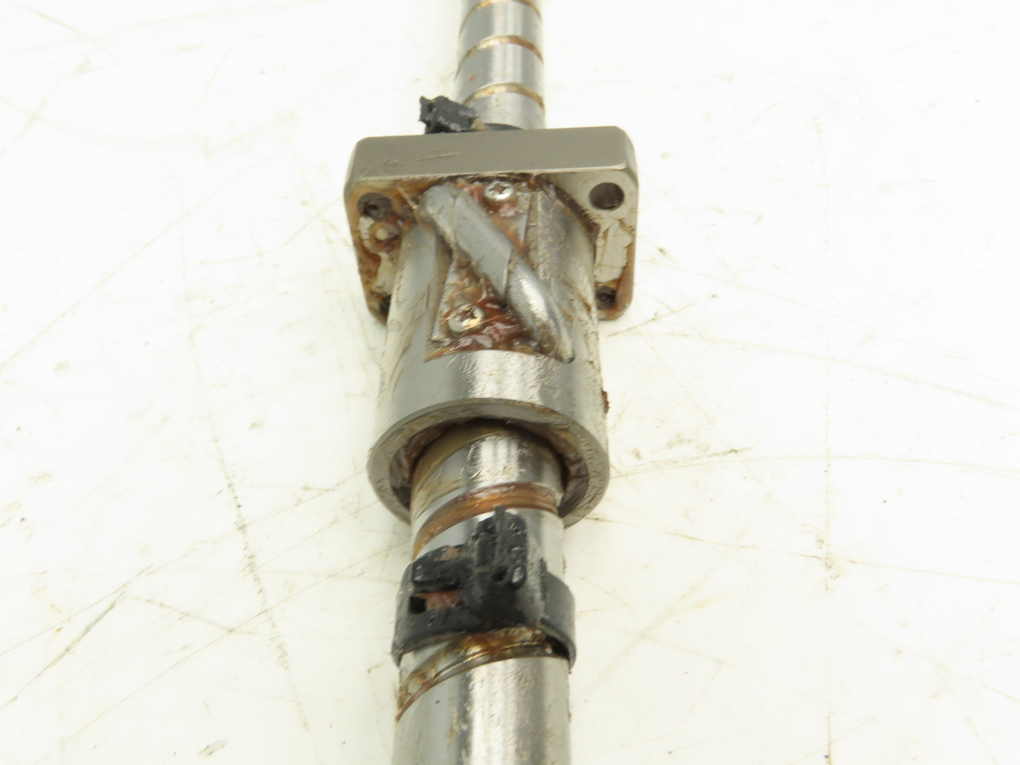 IKO LWL20R1560BCSHS2 Ball Screw 20mm x 1135mm 20mm Pitch 20mm Lead NSK Nut