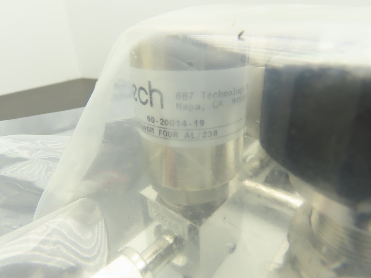 APTech AP3550/3650SM Four AL/238 Pneumatic Diaphragm Valve Assembly Round Knob