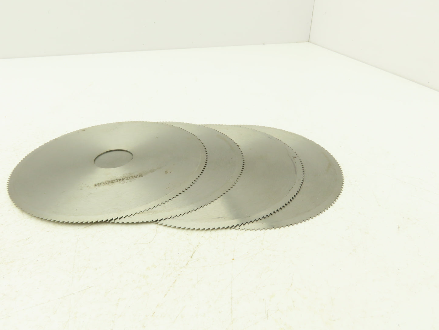 Metso RAUZ445349 D1 Blades Right Handed Beveled One Side 6-1/4" OD Lot of 4