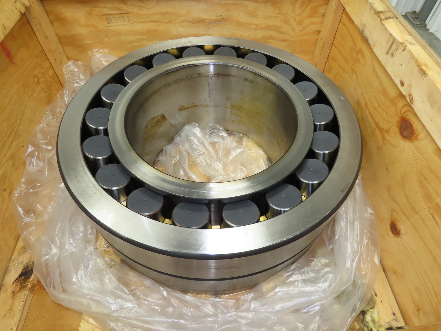 SKF 232/500 CAK/C4W33 Spherical Roller Bearing 500 mm, ID 920 mm OD 336 mm Width
