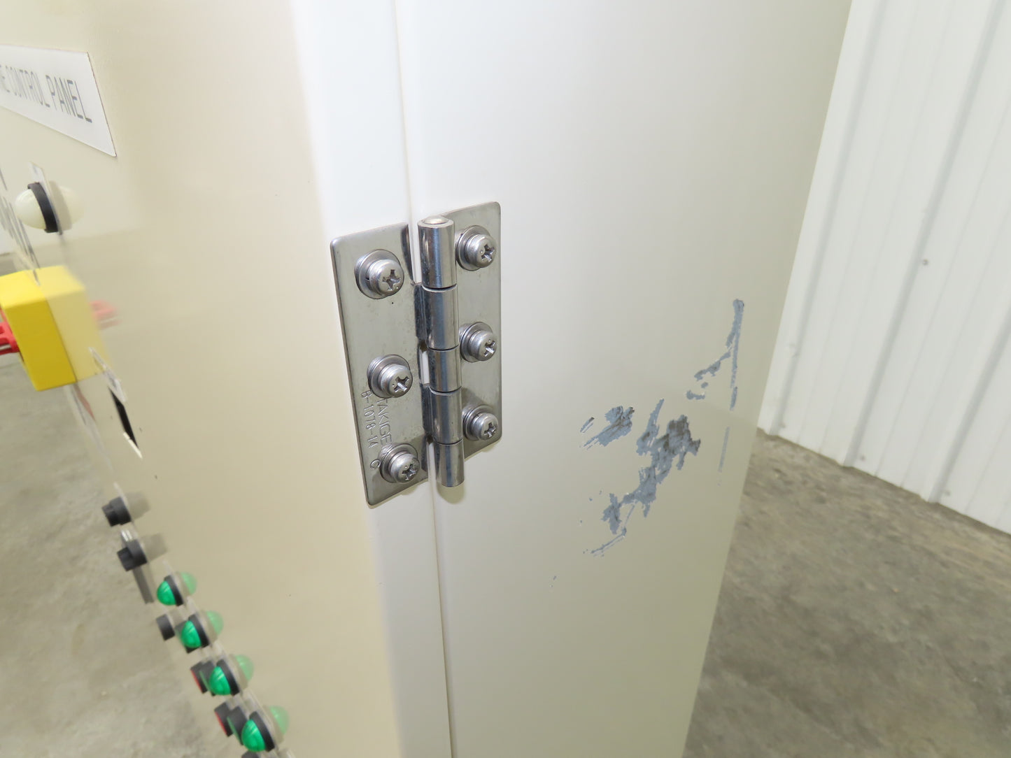 Electrical Enclosure 1200x700x240mm Backplate 200 Amp Disconnect 47x27x9"