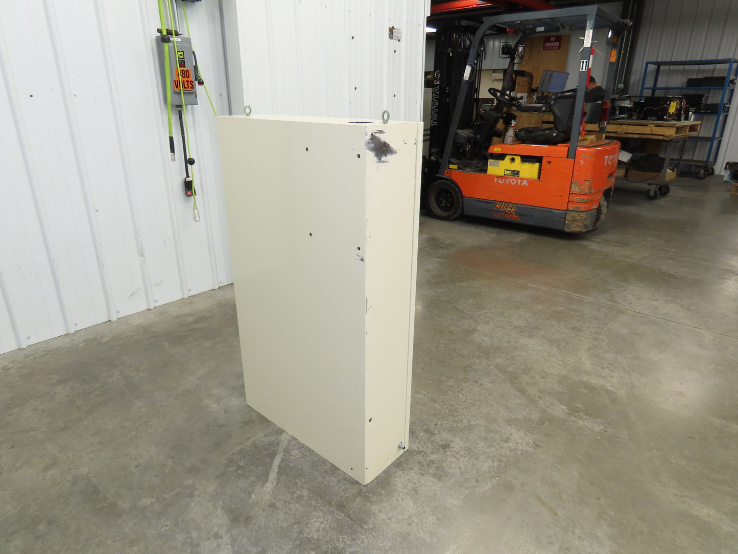 Electrical Enclosure 1200x700x240mm Backplate 200 Amp Disconnect 47x27x9"