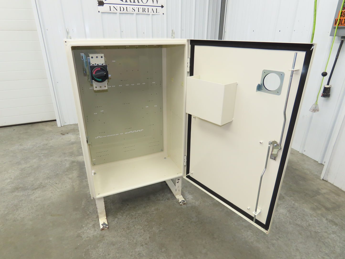 Electrical Enclosure 1000x700x400mm Backplate 30 Amp Disconnect 39x27x12"