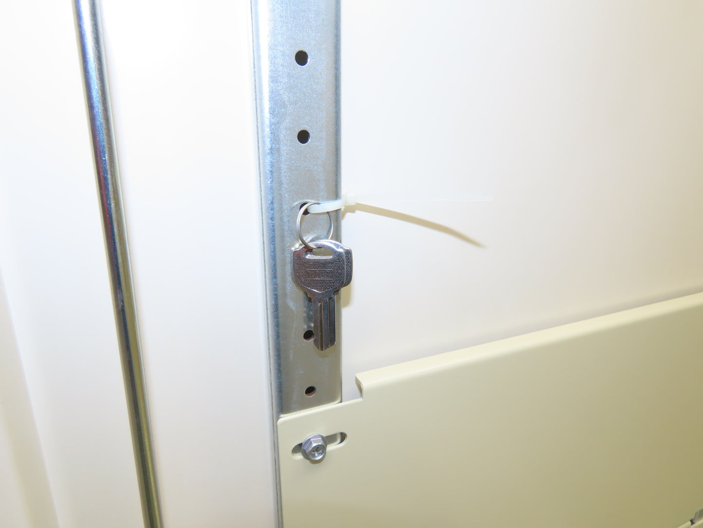 Electrical Enclosure 1200x1000x300mm Dual Door 100 Amp Disconnect 47x39x12"