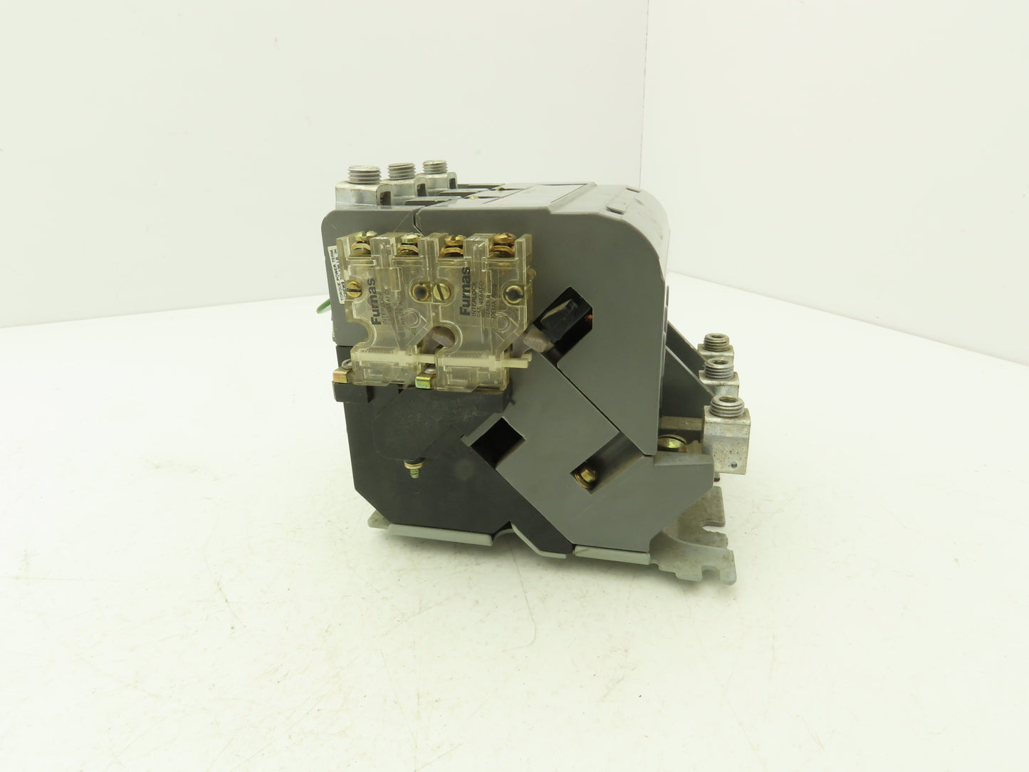 Furnas 40HP32AF Contactor Motor Starter 3Ph 600v 50Hp Ser A Coil 120v Size 3 90A