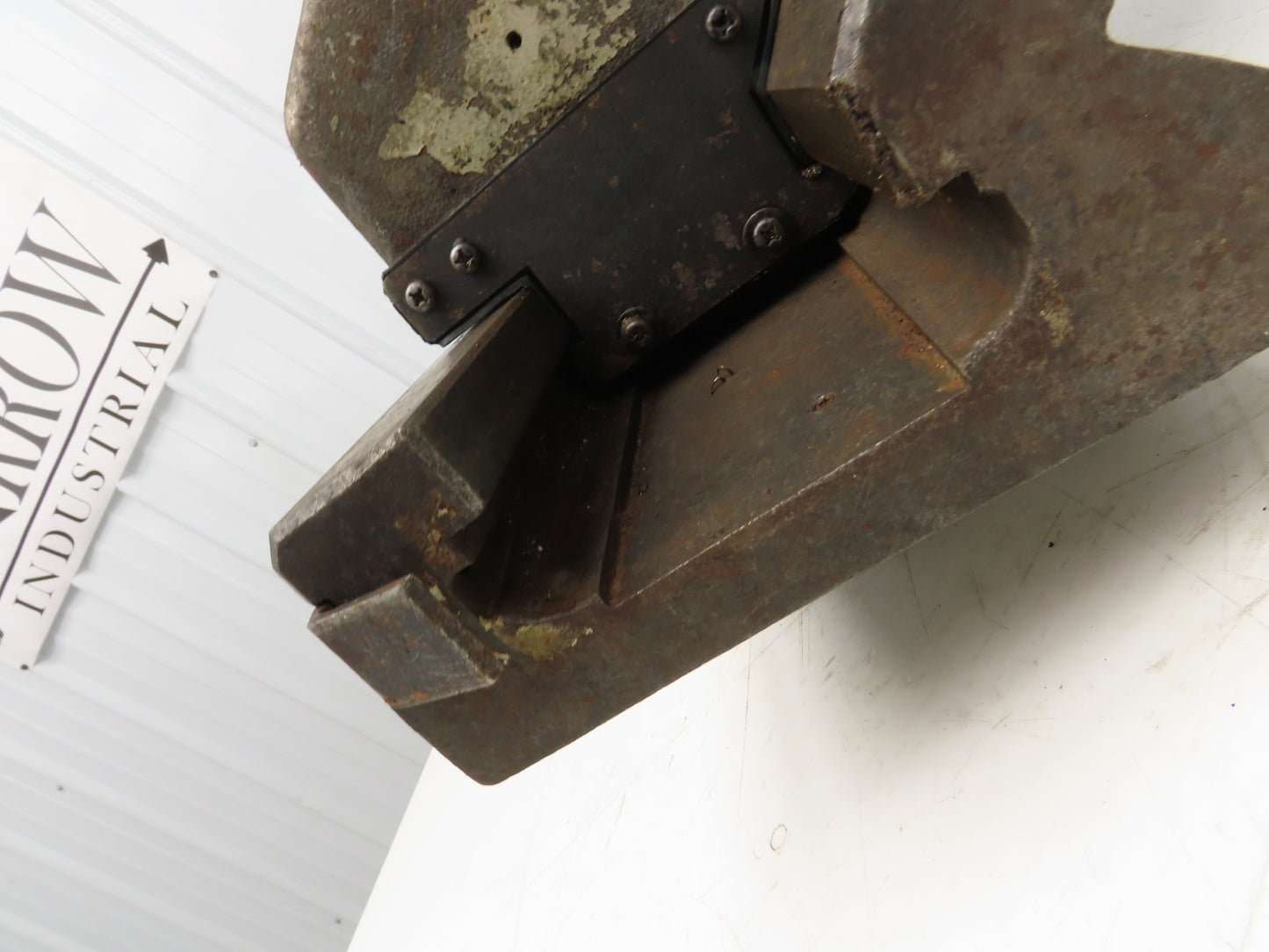 Yamazaki Mazak QT-8 Quick Turn 8 CNC Lathe Tailstock With Bed Rails