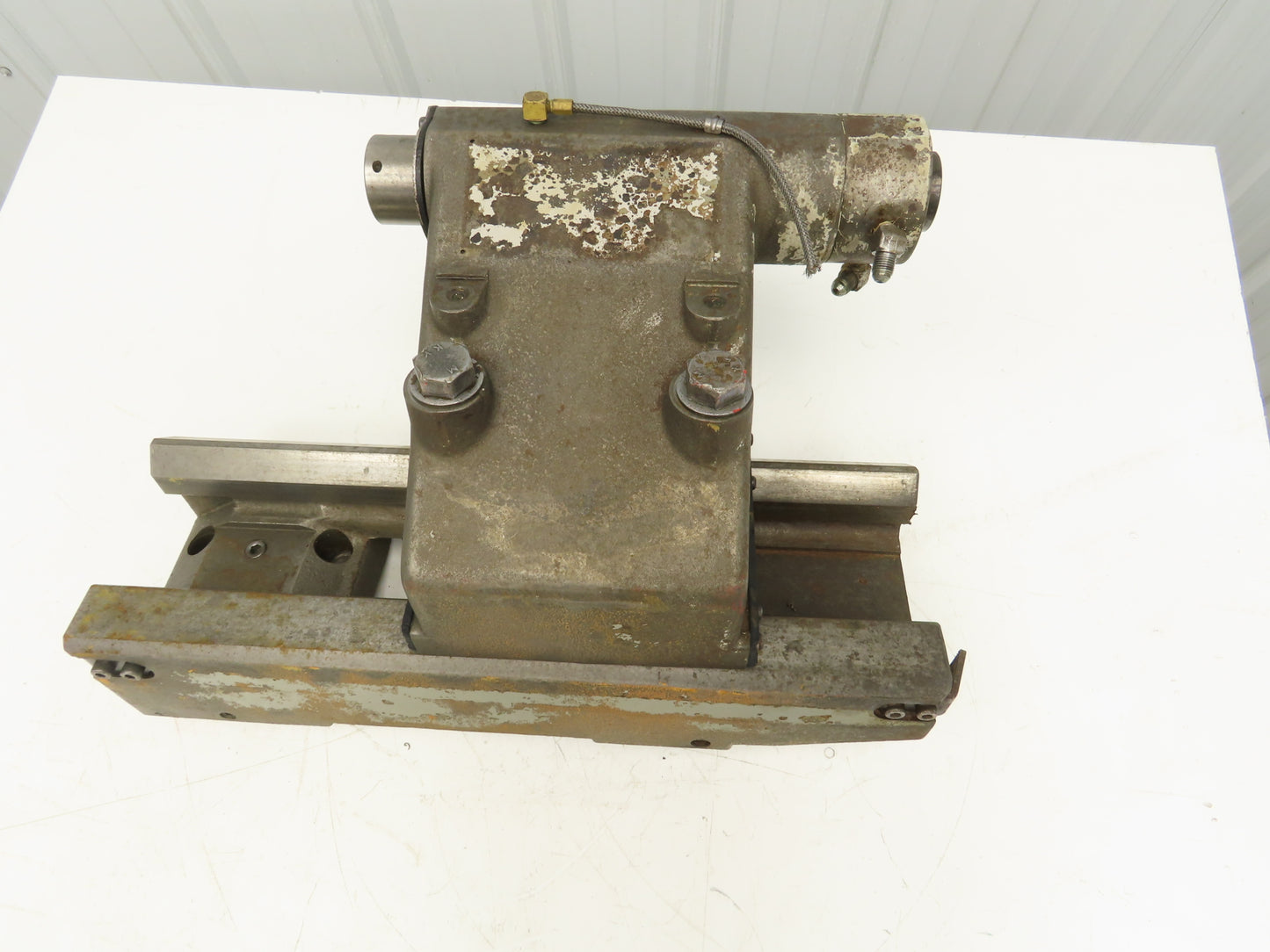 Yamazaki Mazak QT-8 Quick Turn 8 CNC Lathe Tailstock With Bed Rails