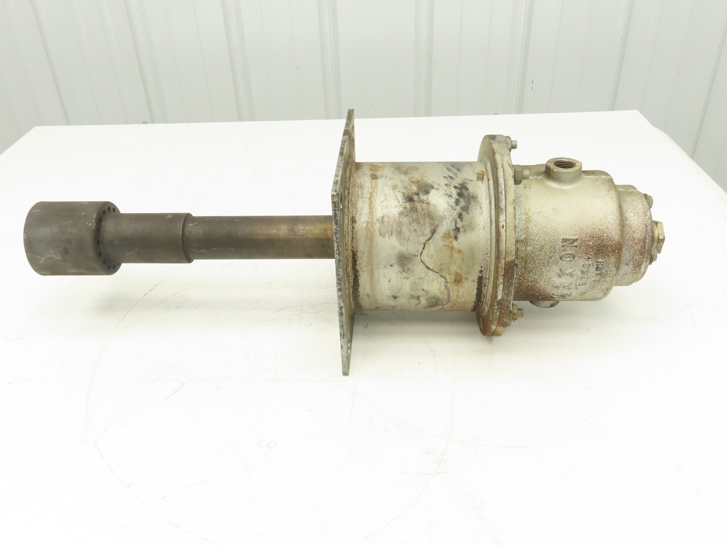 Maxon Uni-Rad Gas Fired Industrial Radiant Tube Burner 1.5"x 13.5" Tube