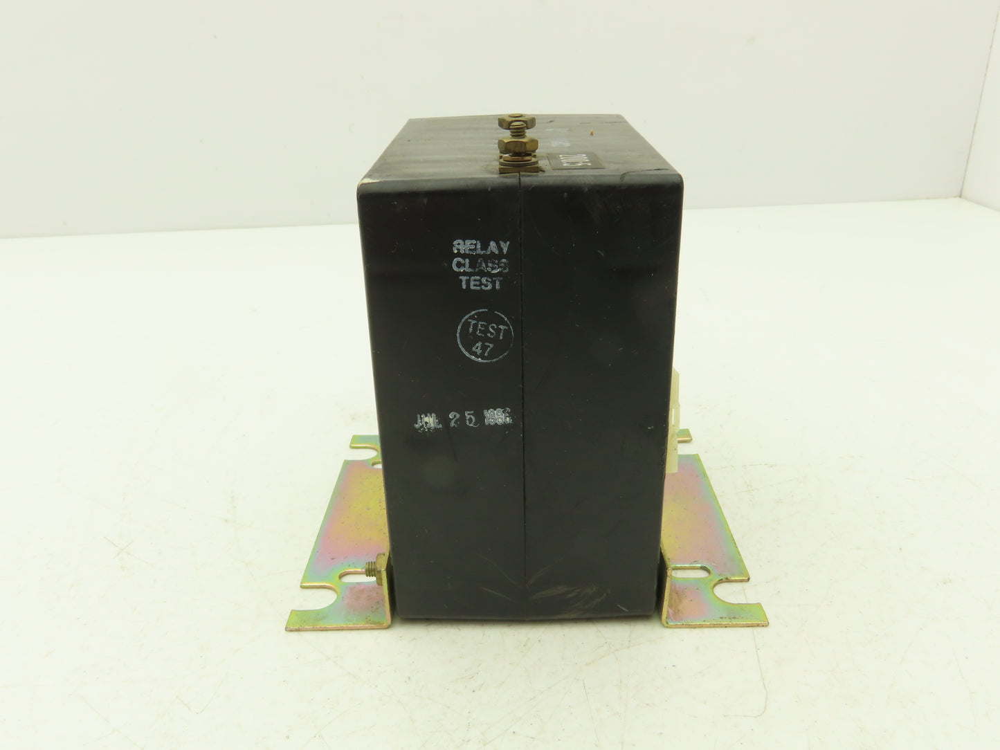 Westinghouse 3486C98H12 Current Transformer 200:5 Ratio 600V 50-400 Hz 10kV