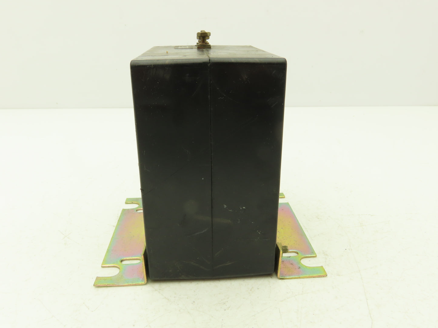 Westinghouse 3486C98H12 Current Transformer 200:5 Ratio 600V 50-400 Hz 10kV