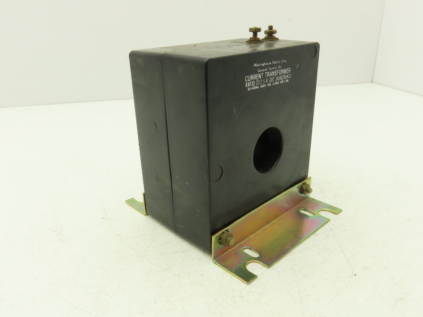 Westinghouse 3486C98H12 Current Transformer 200:5 Ratio 600V 50-400 Hz 10kV