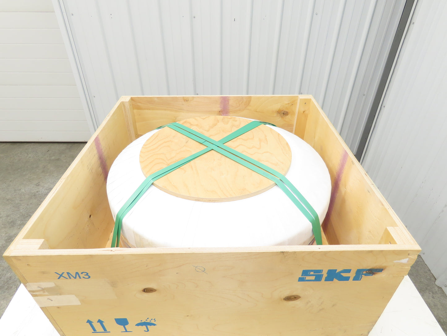 SKF B-9485-G Tripple Ring Bearing 220mm ID x 600mm OD x 200mm Width Reman By SKF