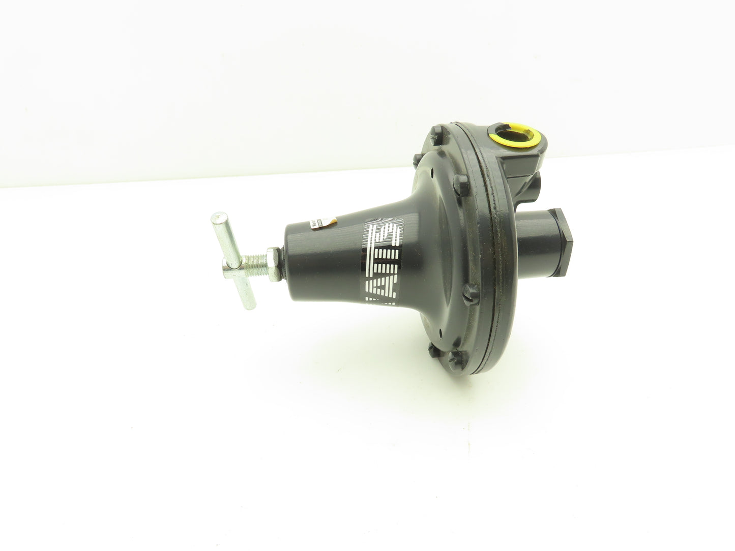 Watts FluidAir R216-03E Pneumatic Air Pressure Regulator 1/4" NPT 300PSI