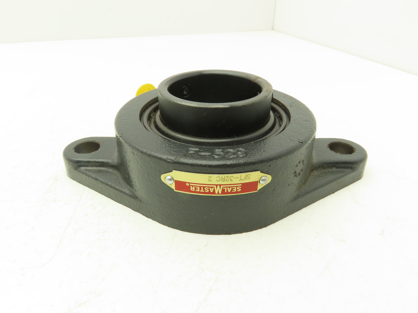 Seal Master SFT-32RC Flange Ball Bearing 2" Bore 2-Bolt Flange Set Screw Lock