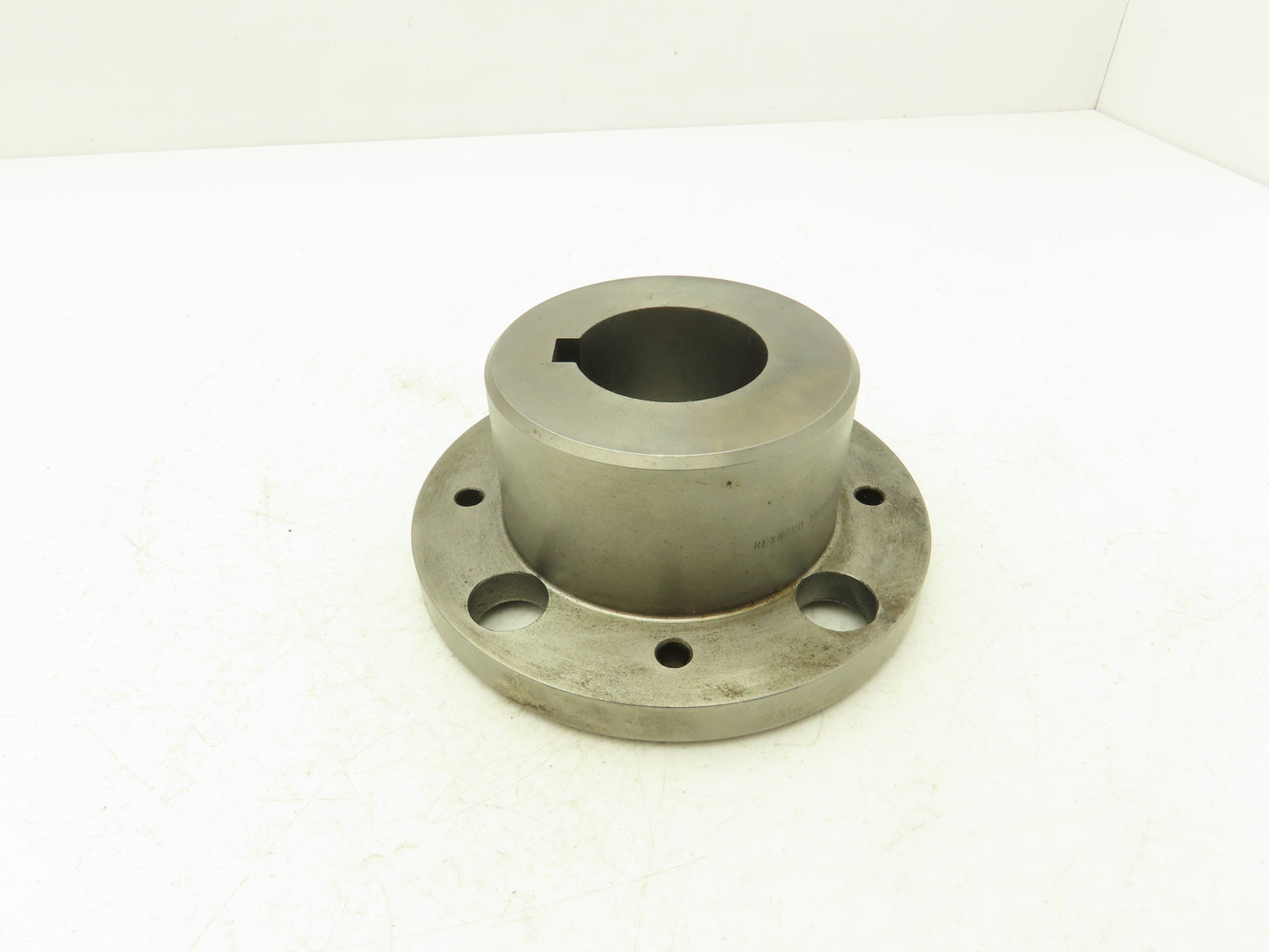 Rexnord AMR 225 Coupling 4 Pin Drive 2" Keyed Bore 6" Flange 2.5" Overall Width