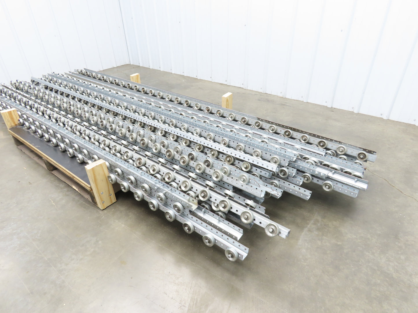 8'-9' Pallet Rack Flow Rail Skate Wheel Conveyor Track C-Channel  Lot of 30