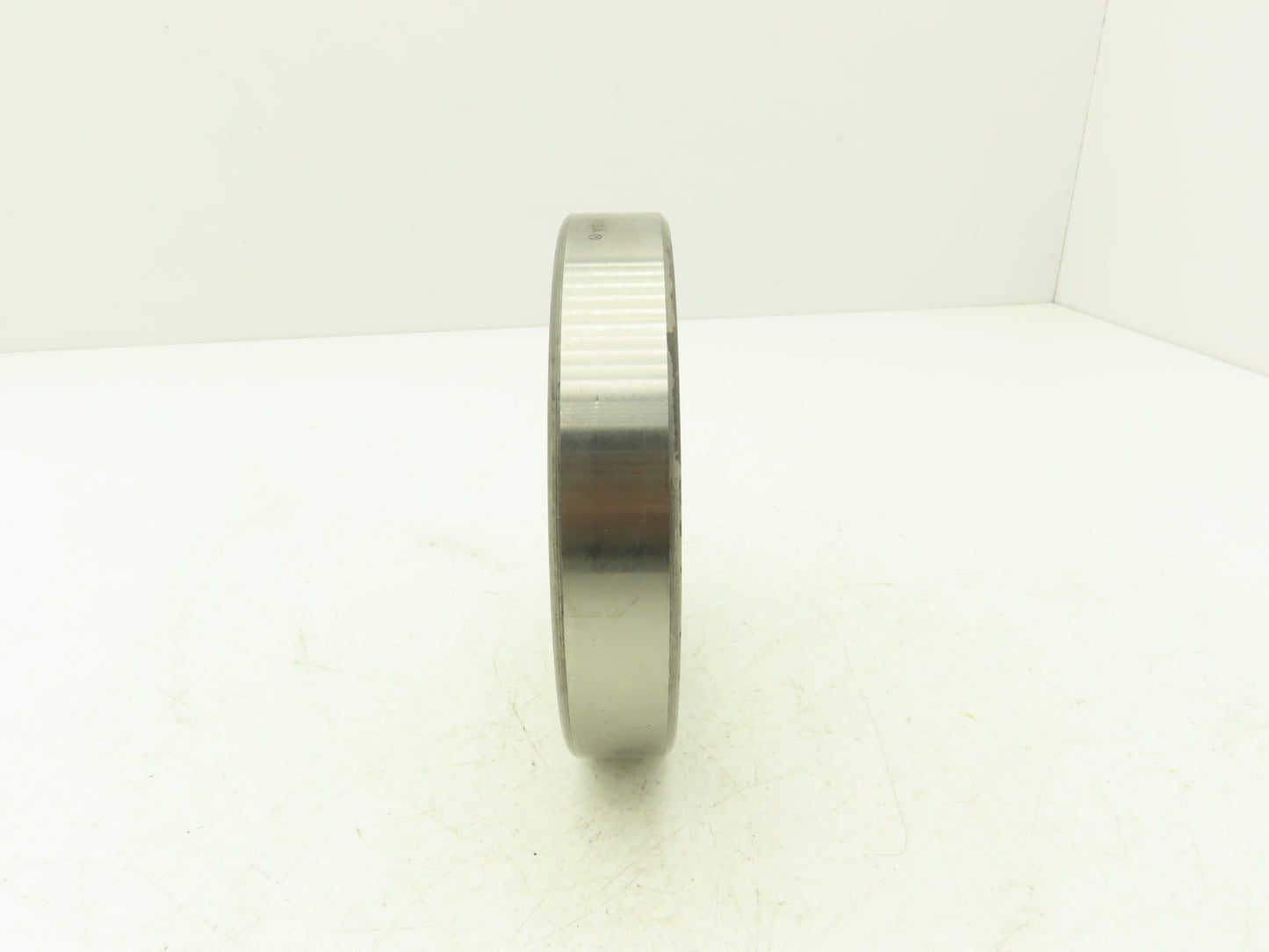 SKF 216 Radial Deep Groove Ball Bearing 80mm ID x 140mm OD x 26mm Width