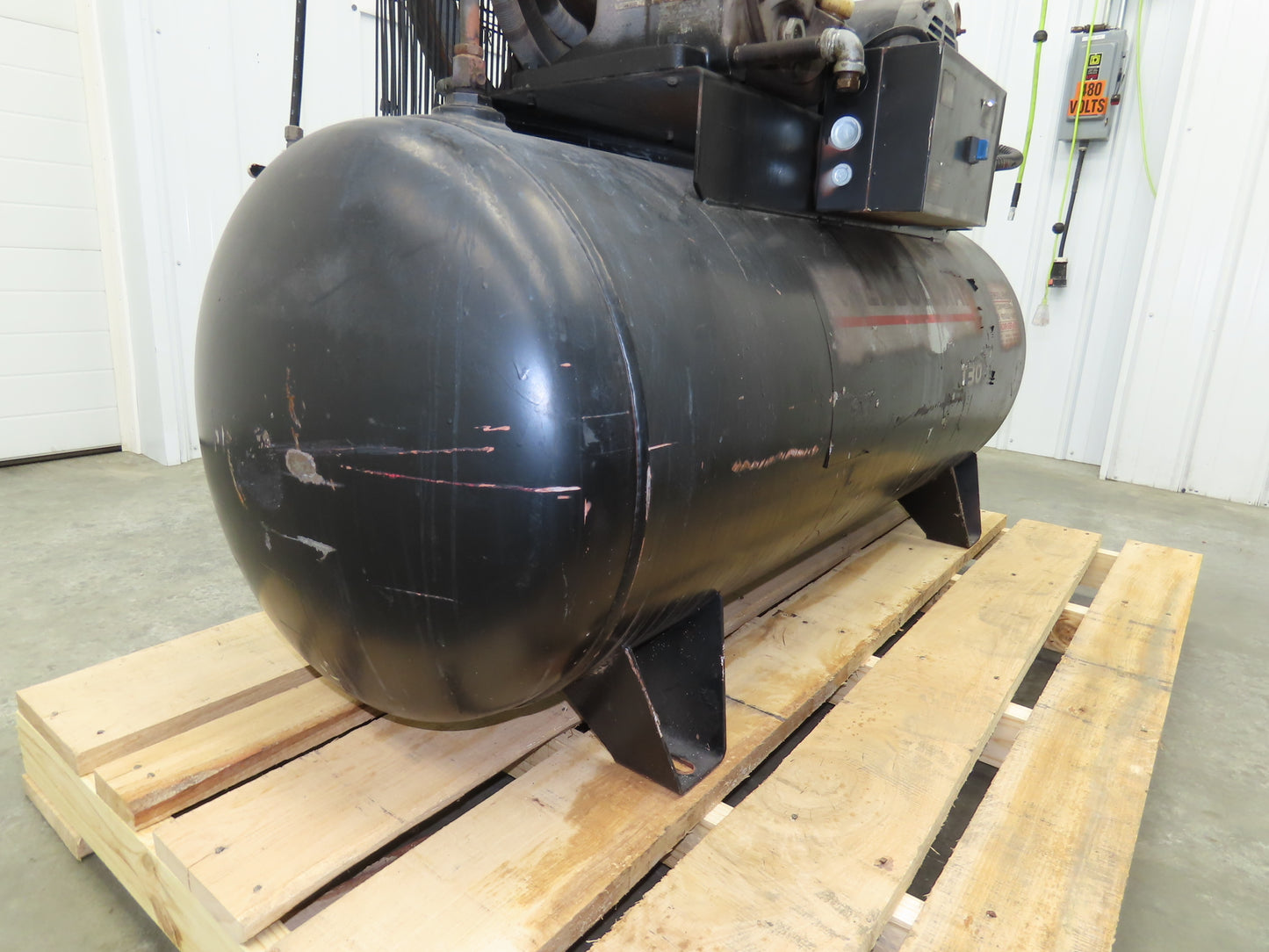 Ingersoll Rand Reciprocating Air Compressor 35 CFM 10 HP 230/460V 3 Ph 120 Gal