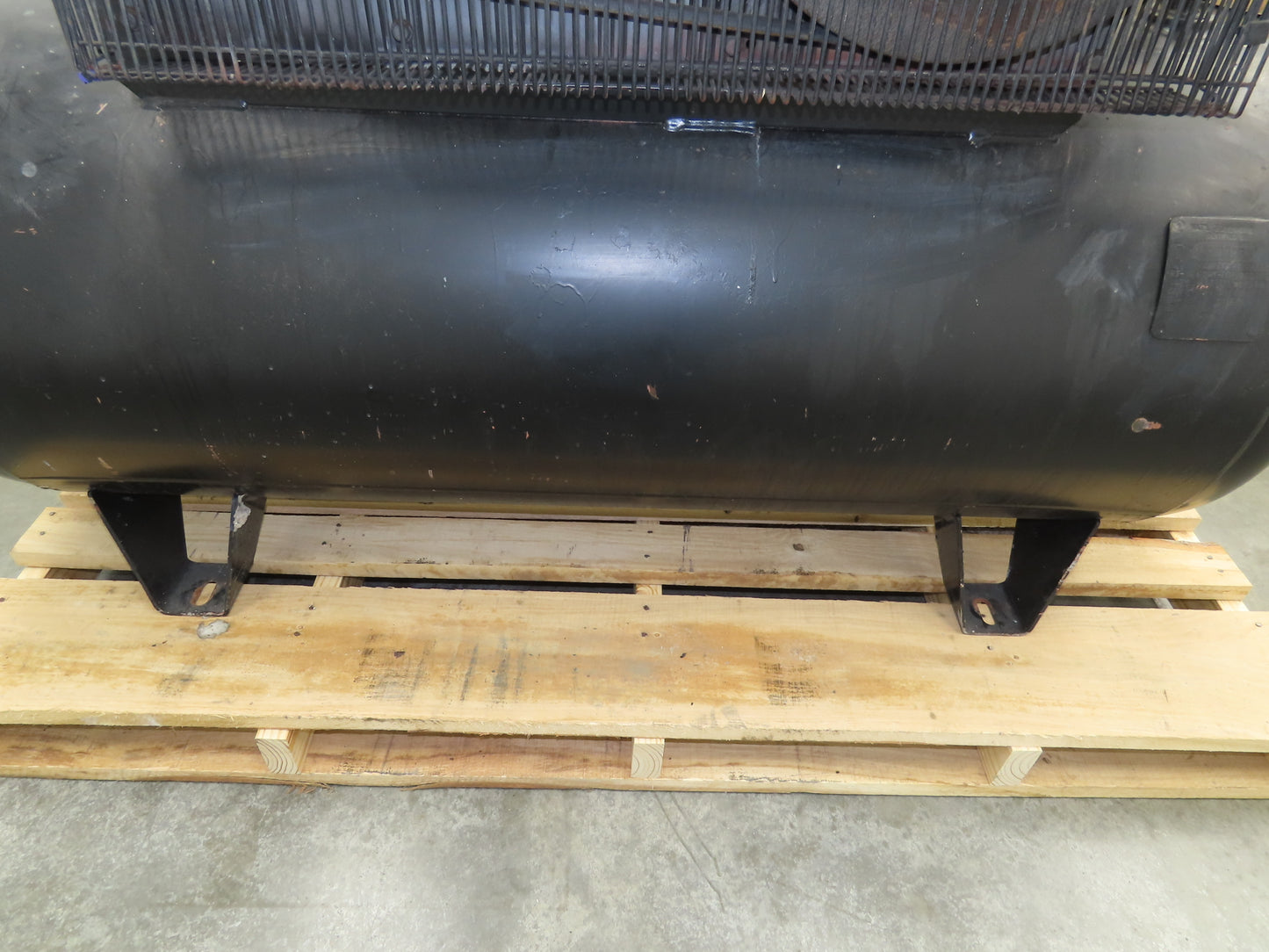 Ingersoll Rand Reciprocating Air Compressor 35 CFM 10 HP 230/460V 3 Ph 120 Gal