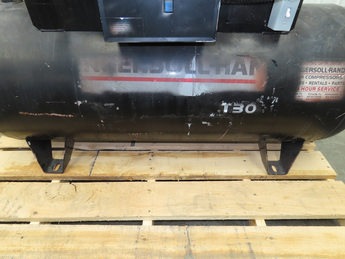 Ingersoll Rand Reciprocating Air Compressor 35 CFM 10 HP 230/460V 3 Ph 120 Gal