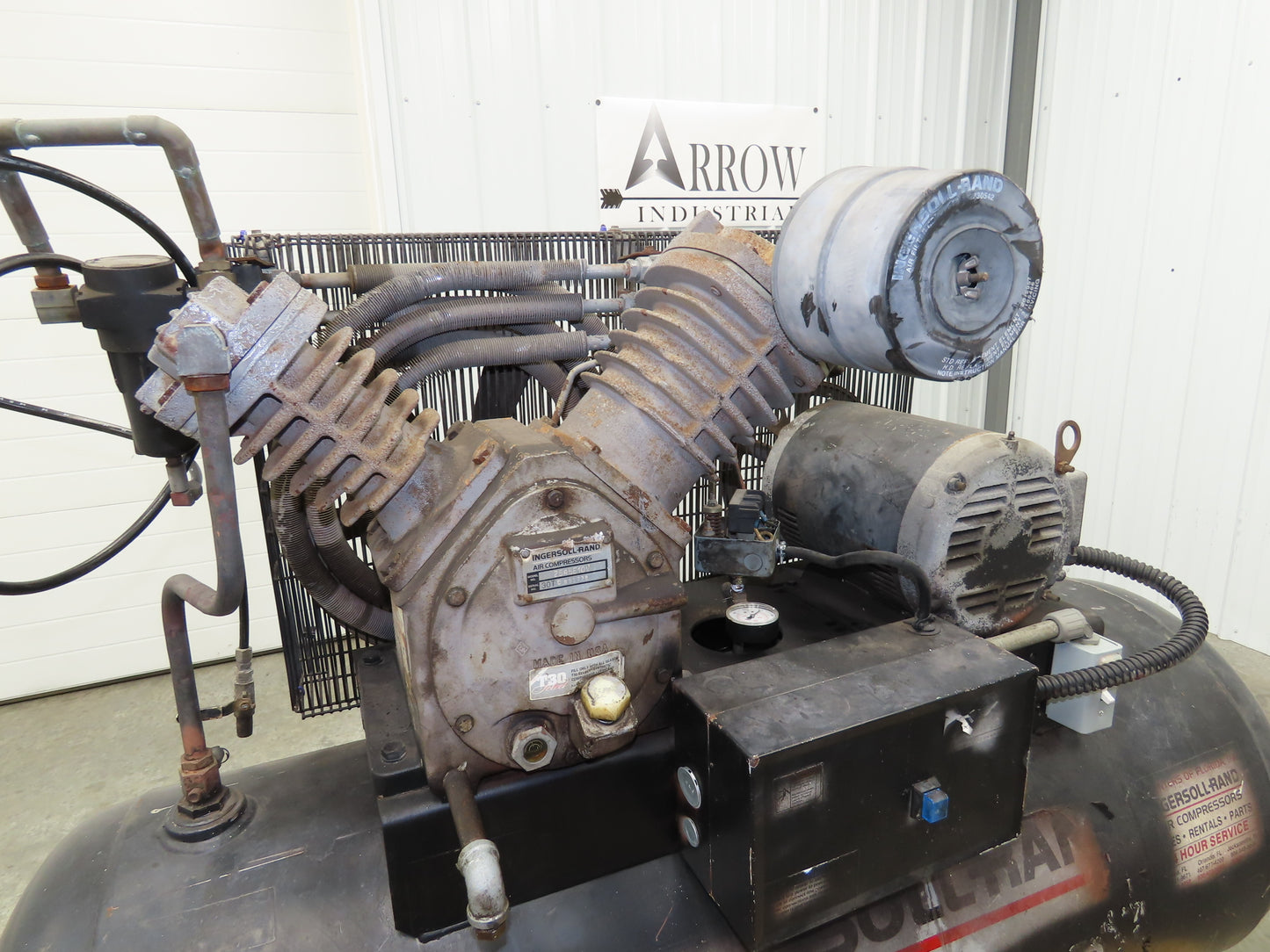 Ingersoll Rand Reciprocating Air Compressor 35 CFM 10 HP 230/460V 3 Ph 120 Gal