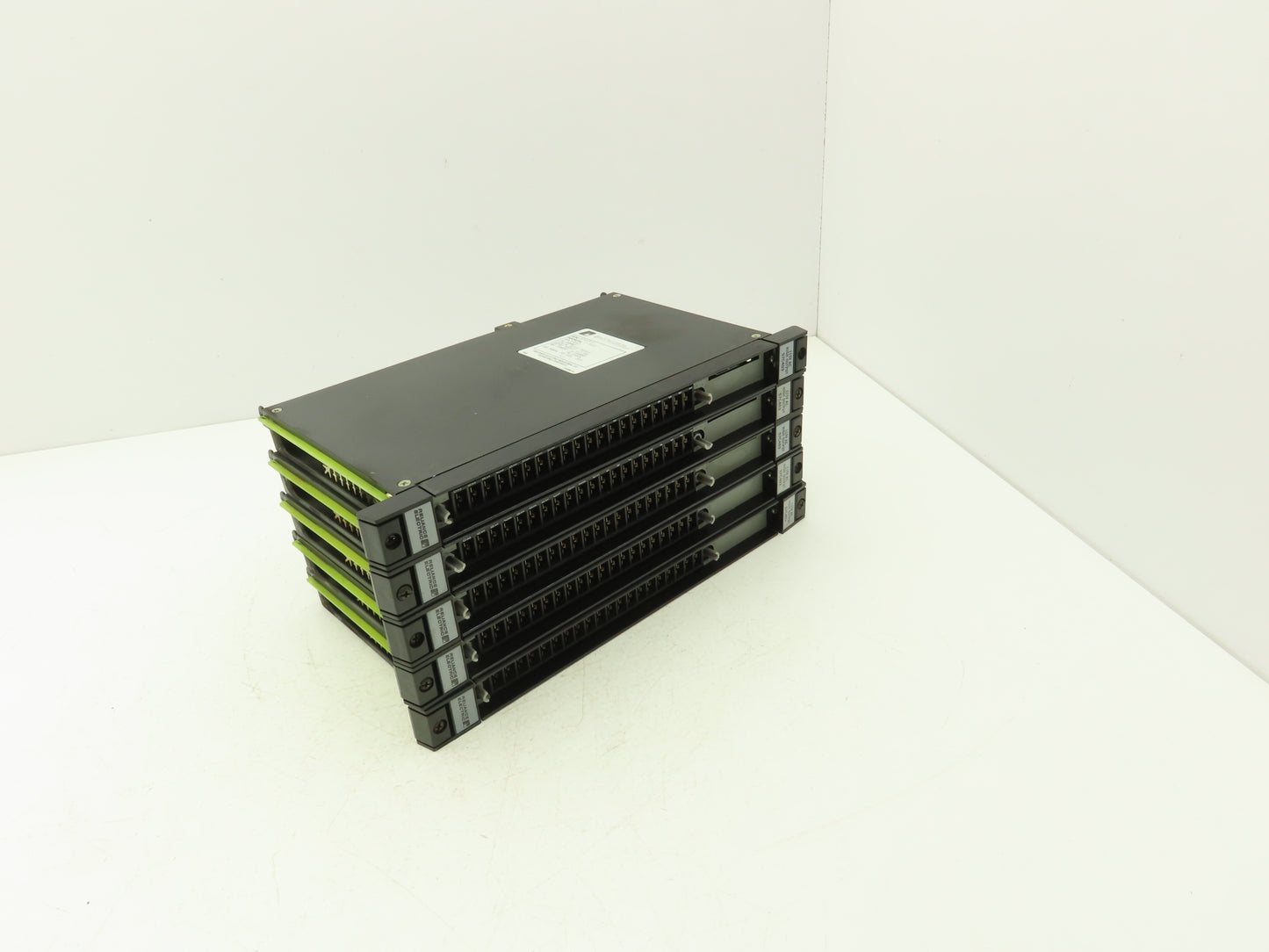 Reliance Electric 57403-F PLC AC Output Module 115V 57C403 Lot of 5