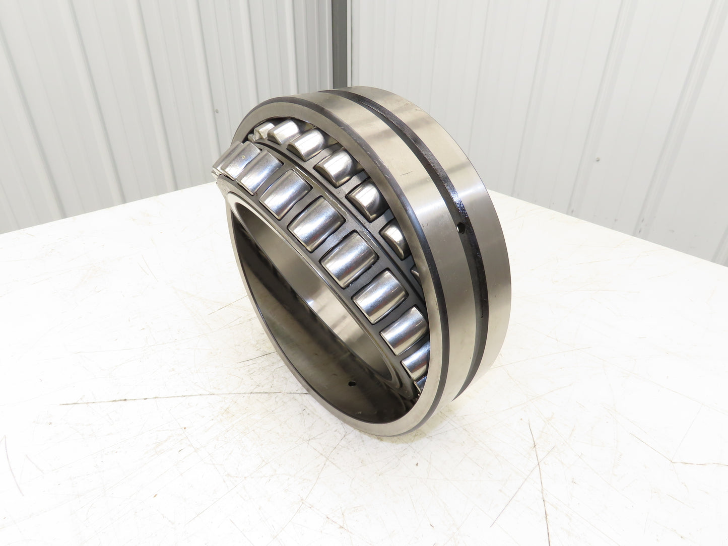 SKF 23038 CCKJ/W33 Spherical Roller Bearing 190mm ID x 290mm OD x 75mm Width
