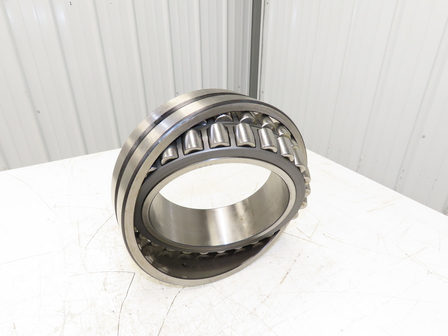 SKF 23038 CCKJ/W33 Spherical Roller Bearing 190mm ID x 290mm OD x 75mm Width