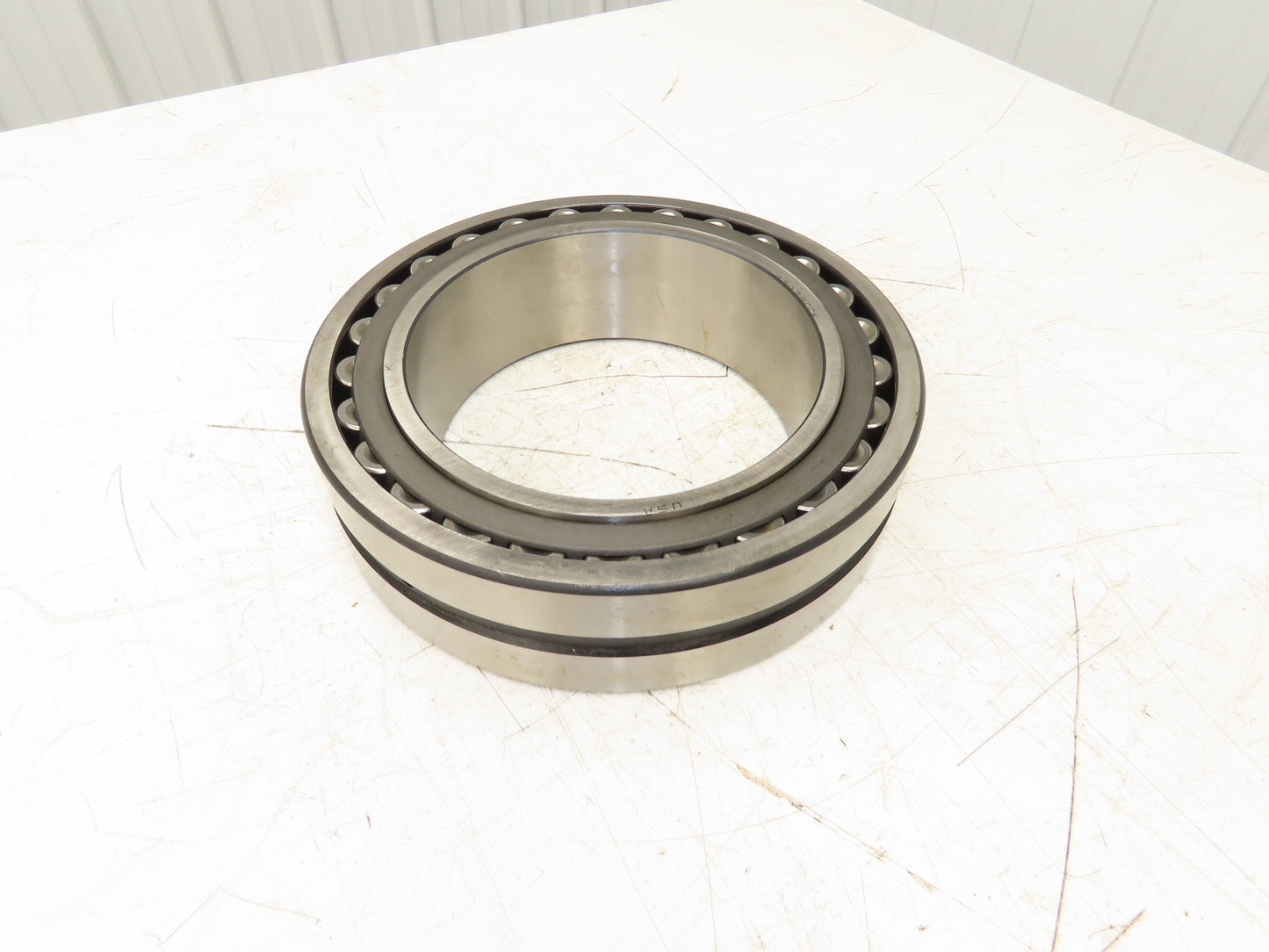 SKF 23038 CCKJ/W33 Spherical Roller Bearing 190mm ID x 290mm OD x 75mm Width