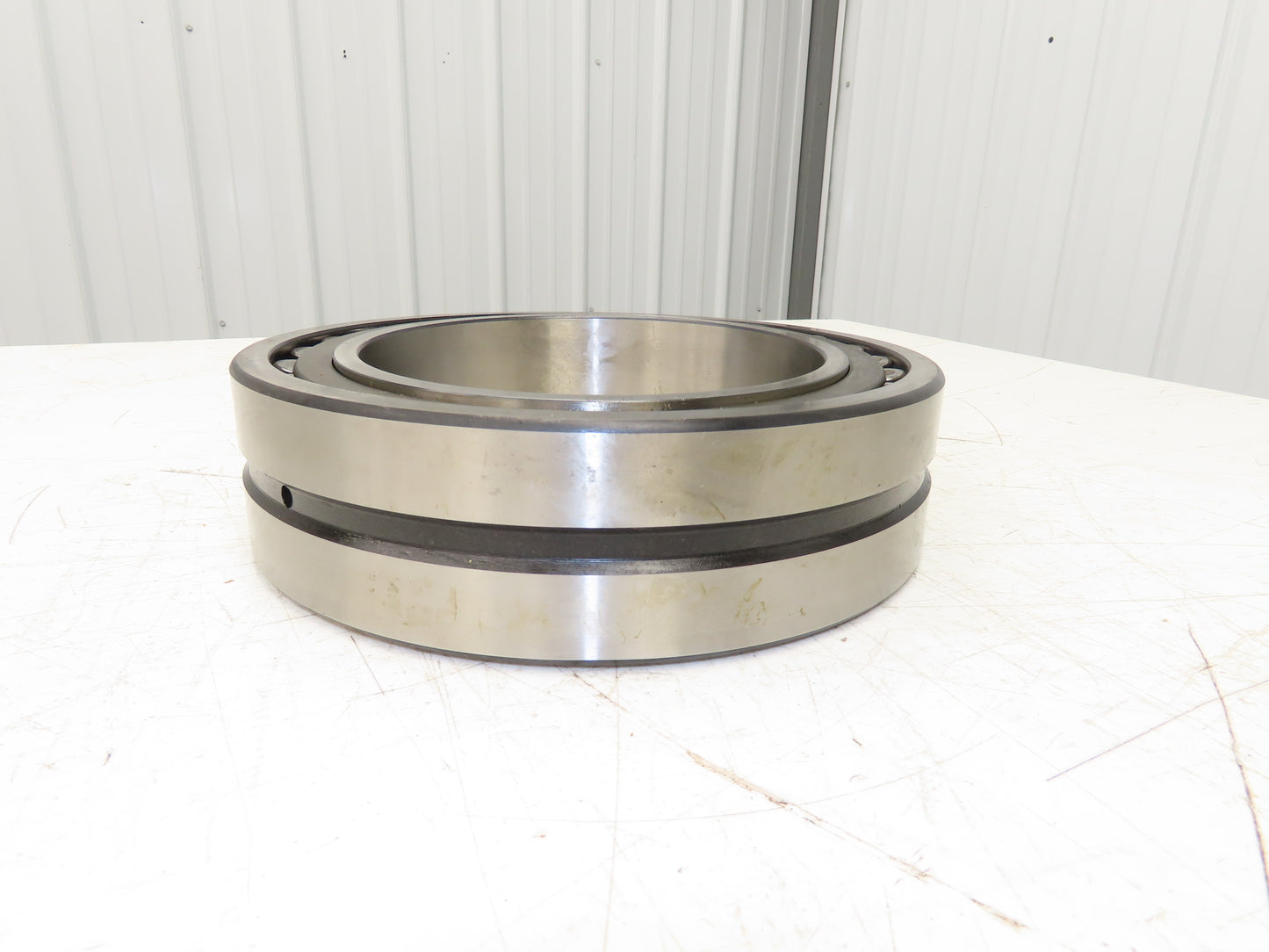 SKF 23038 CCKJ/W33 Spherical Roller Bearing 190mm ID x 290mm OD x 75mm Width