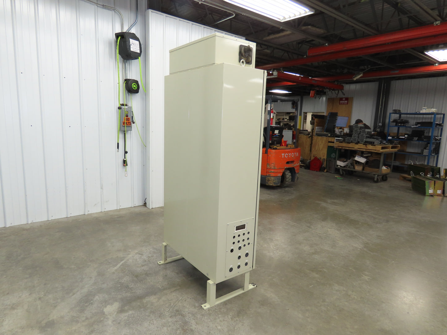 Freestanding Electrical Enclosure 1600x900x400mm 50A Disconnect 63x36x16"