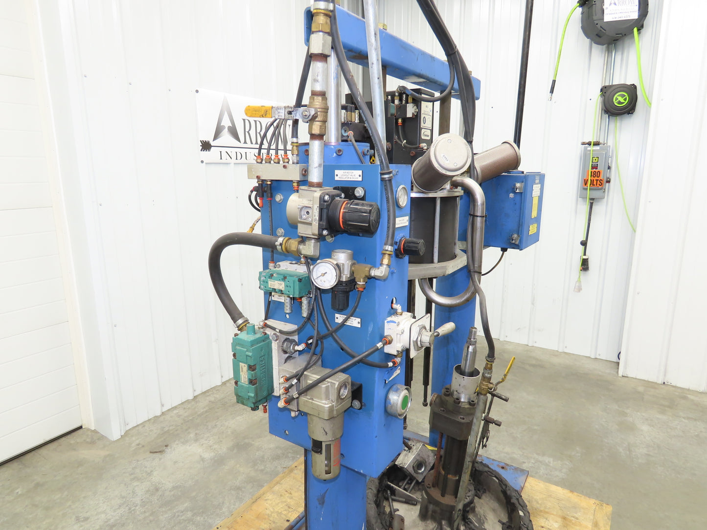 Nordson Rhino SD2 Drum Unloader Pneumatic Pump 48:1 Ratio 100PSI