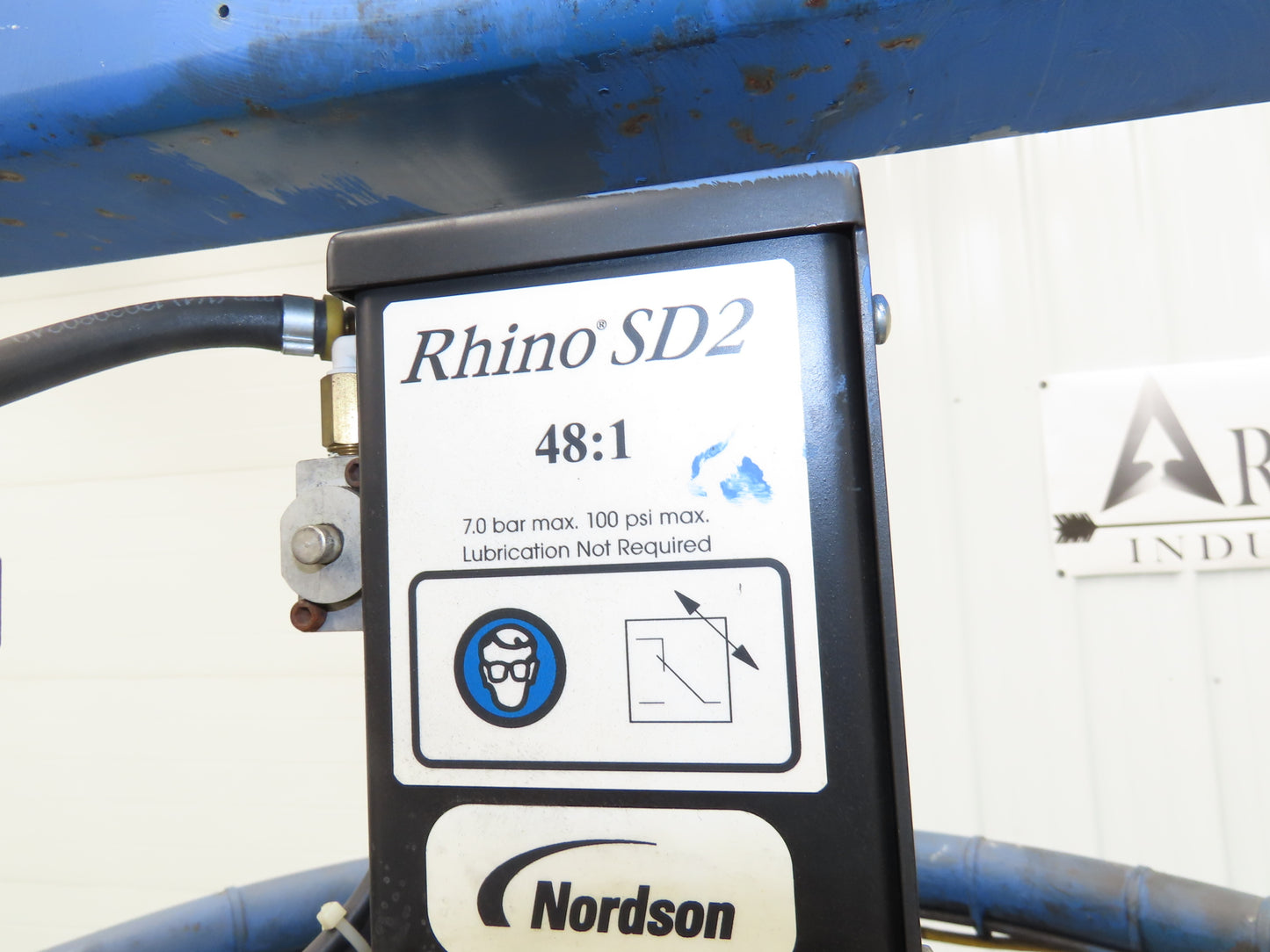 Nordson Rhino SD2 Drum Unloader Pneumatic Pump 48:1 Ratio 100PSI