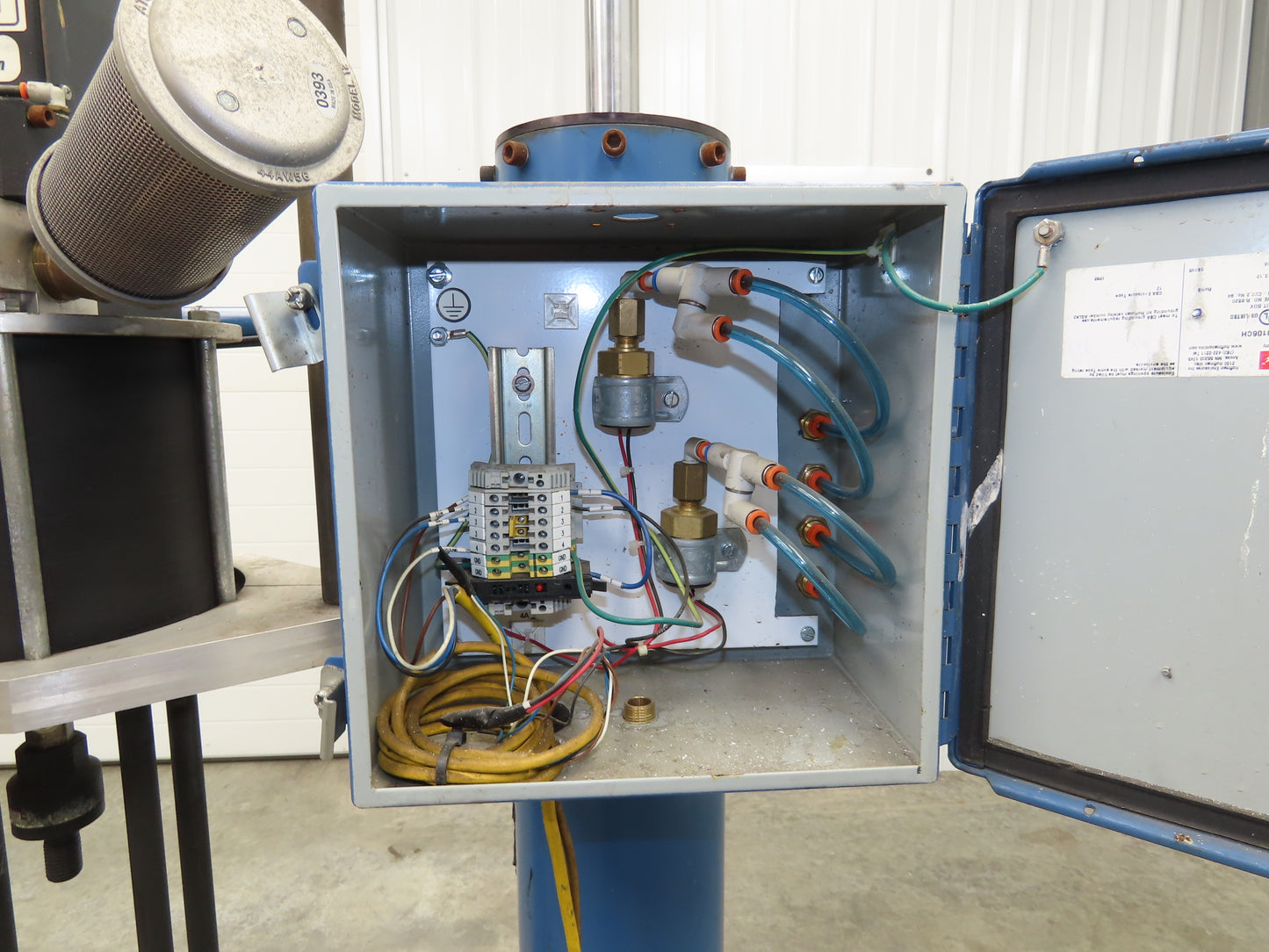 Nordson Rhino SD2 Drum Unloader Pneumatic Pump 48:1 Ratio 100PSI