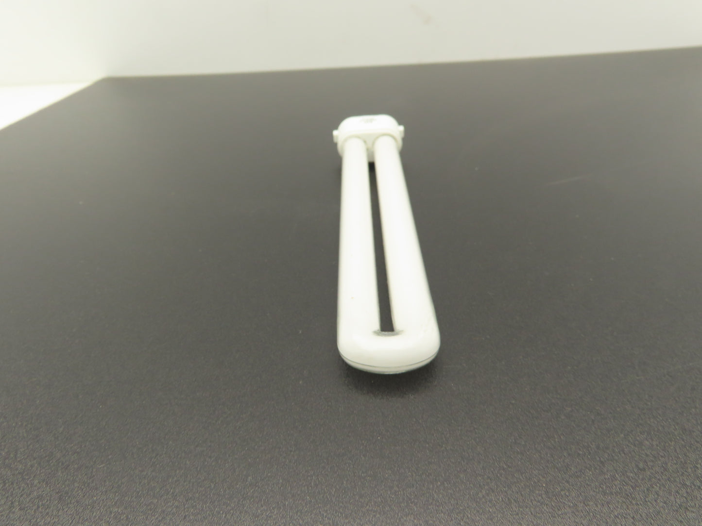 13-Watt Single Tube 4-Pin 2GX7 Compact Fluorescent Light Bulb 4100K  Lot of 39