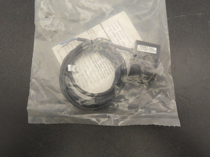 Parker L074870000 Reed Switch Cylinder Position Sensor LED 85-125VAC 5-30VDC