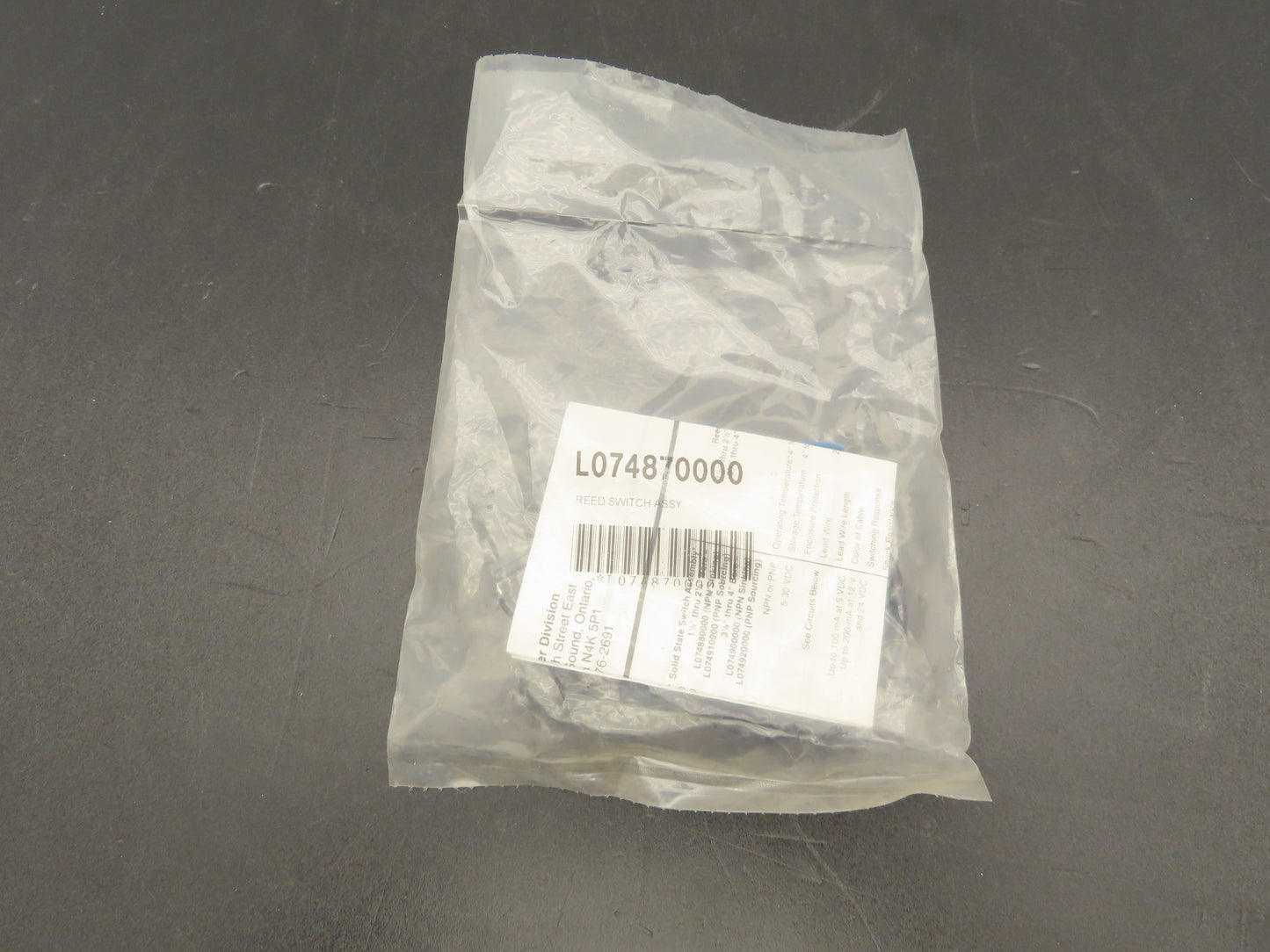 Parker L074870000 Reed Switch Cylinder Position Sensor LED 85-125VAC 5-30VDC