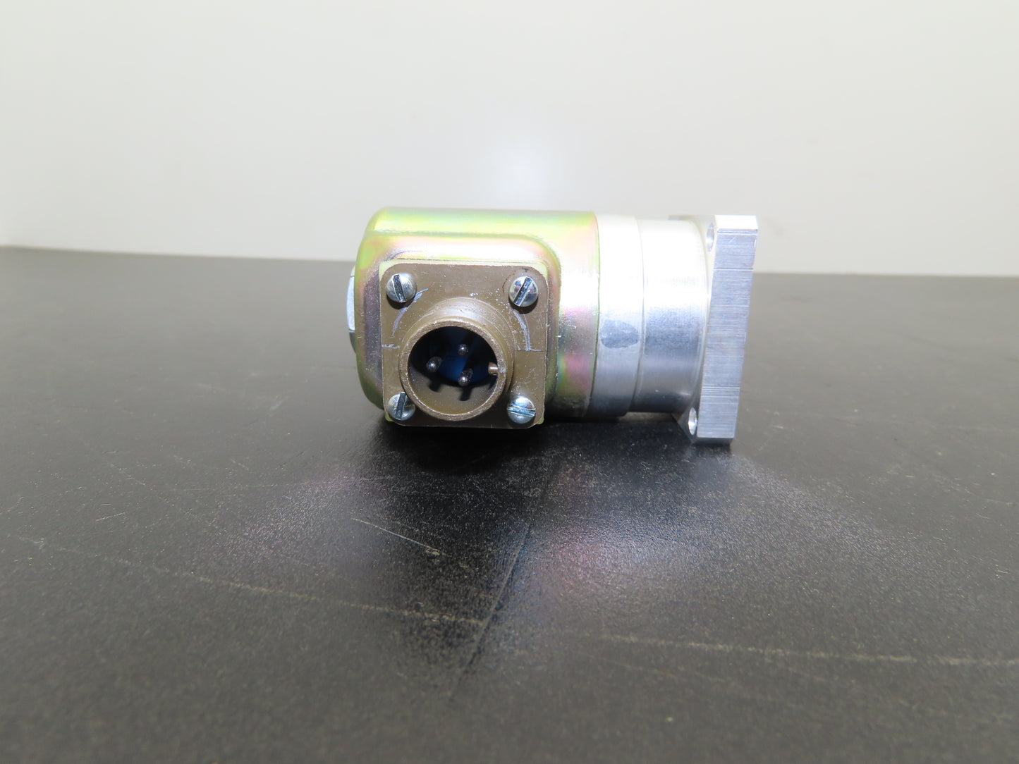 Versa ESM-2011-60-ARS-E-3-A120 Pneumatic Solenoid Valve 2-Way NC 120V
