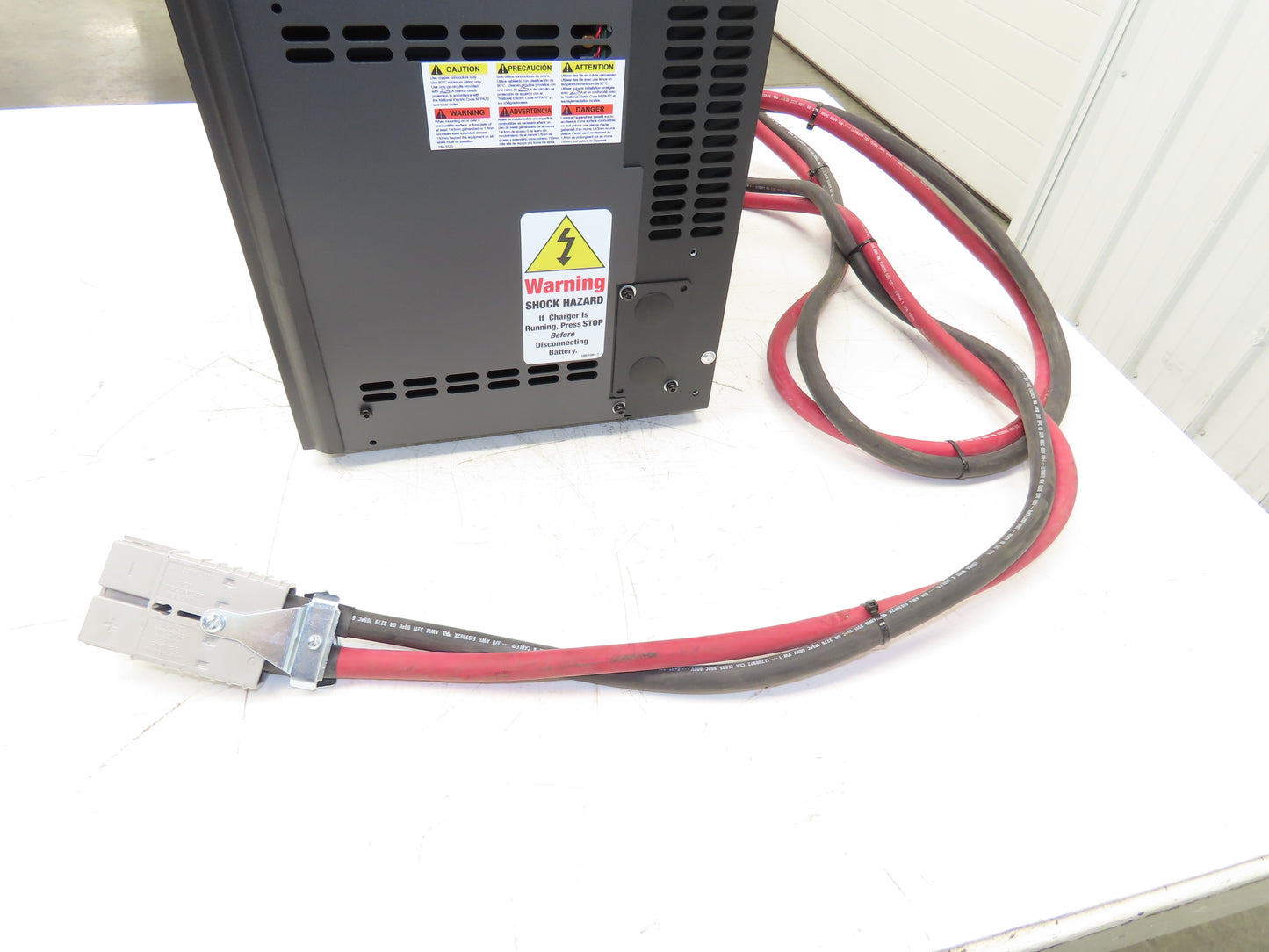 Hawker PTOM3-48F-240Y Forklift Battery Charger 48V 480V 3Ph 2000ah 24/36/48 MOD3