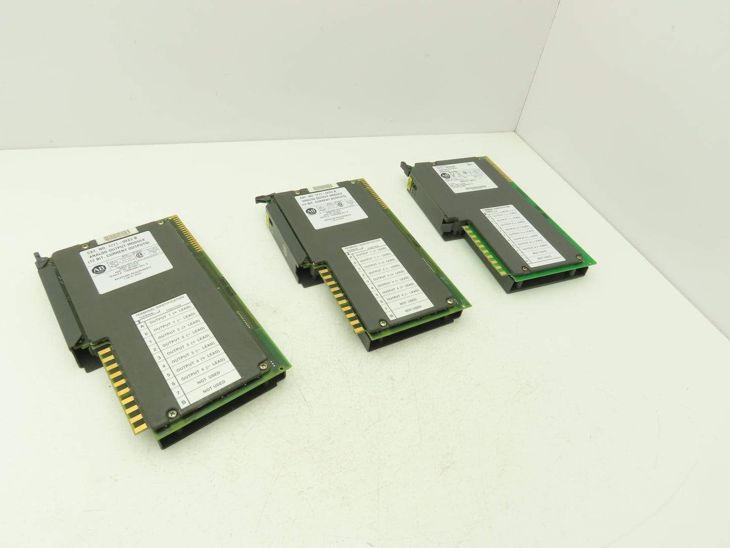 Allen Bradley 1771-0FE2/B Analog Output Module Firmware Rev B Ser B Lot of 3