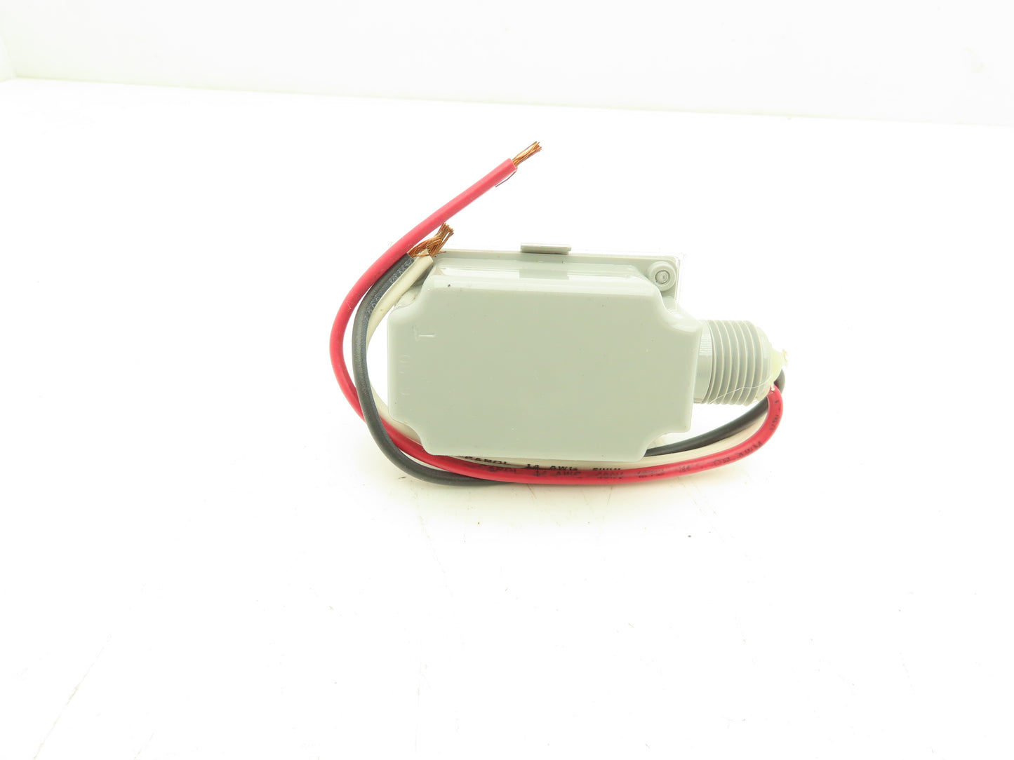 Precision T-368 Photocontrol Outdoor Dusk to Dawn Light Sensor 208-277V Lot of 6