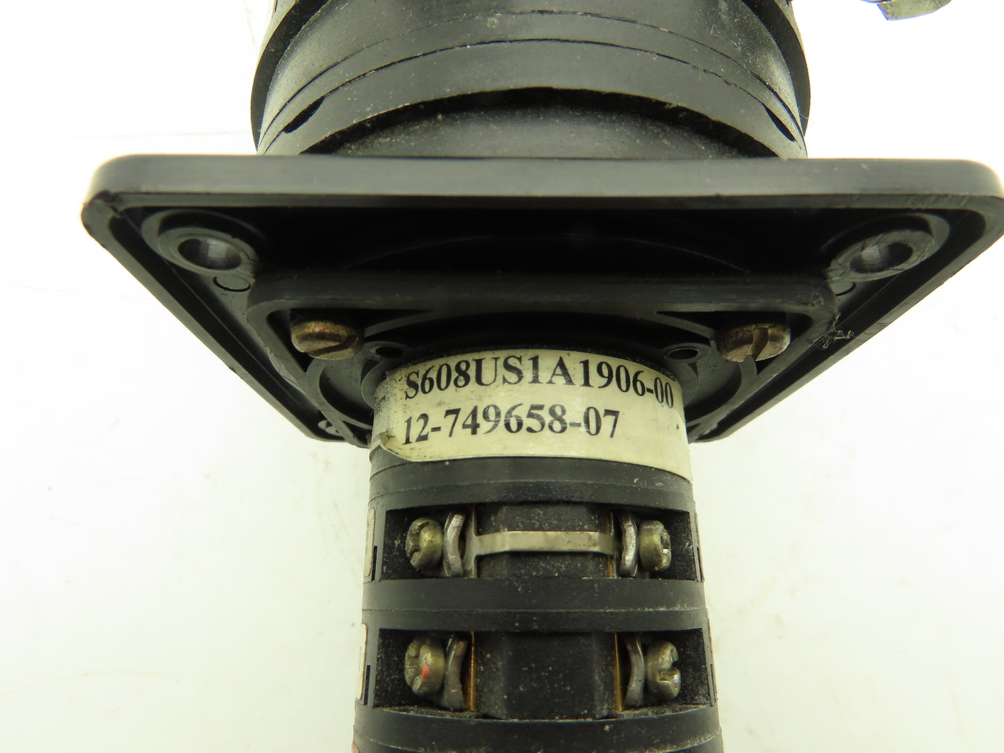 Salzer S608US1A1906-00 Rotary Cam Switch 60A 15-50Hp 208-600V 3PH S213 Selector