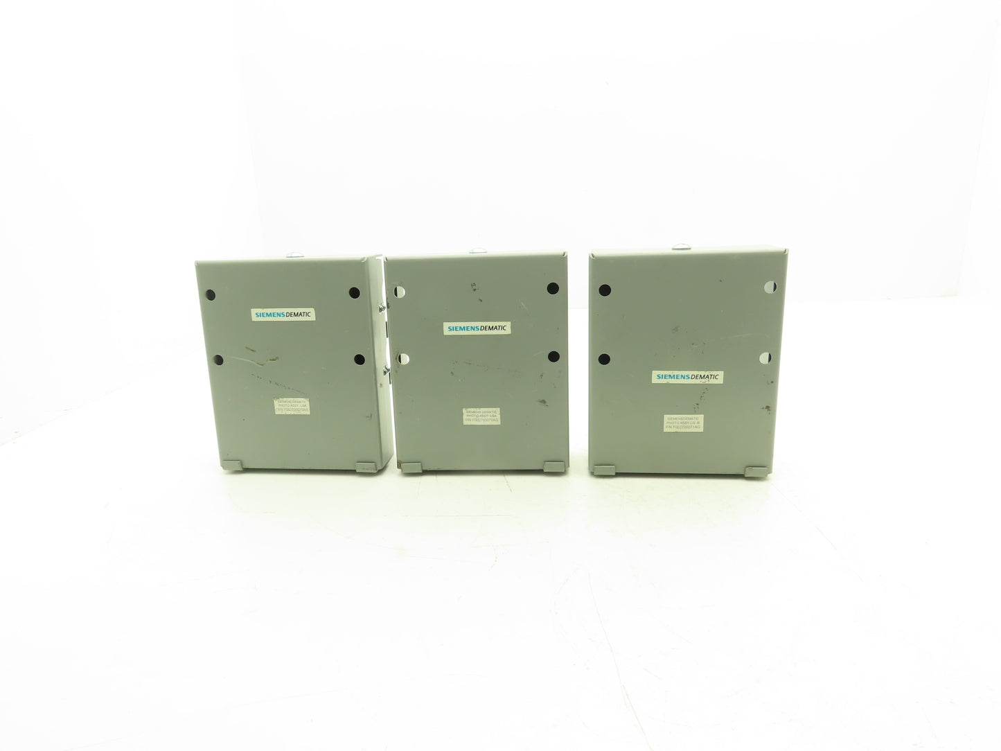 Siemens Dematic F002700070AG Photoeye Switch 42SML-7110  42SMR-7110  Lot of 3