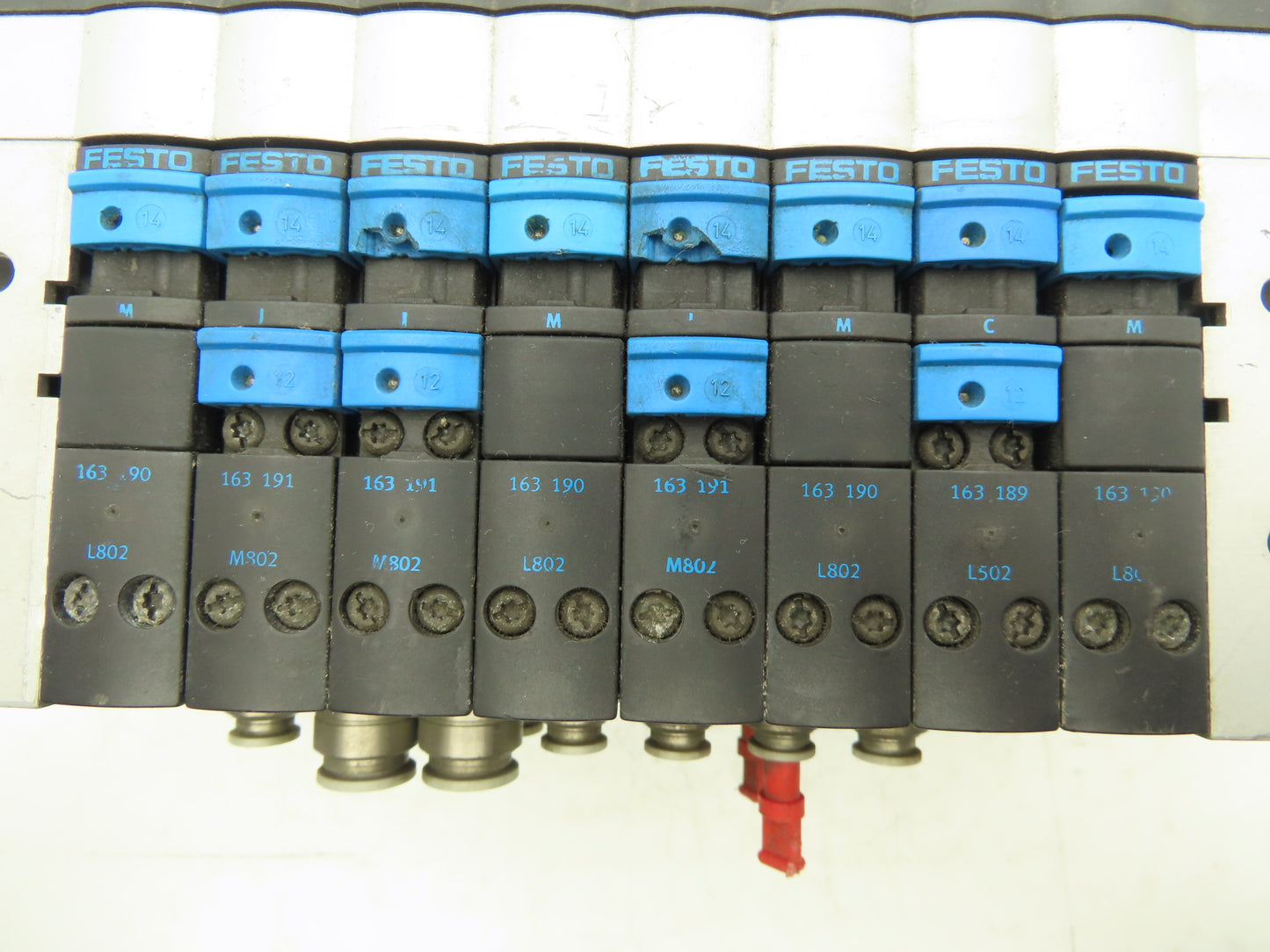 Festo CPV18-GE-MP-8 Pneumatic 8-Station Solenoid Valve Manifold 24VDC 18209