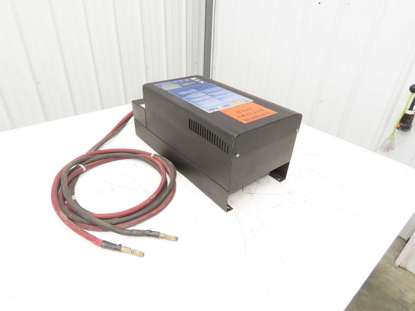 Powerhouse UA3666 Access 100 ECOTec Forklift Charger 36V 1832AH 220A 480V 3Ph