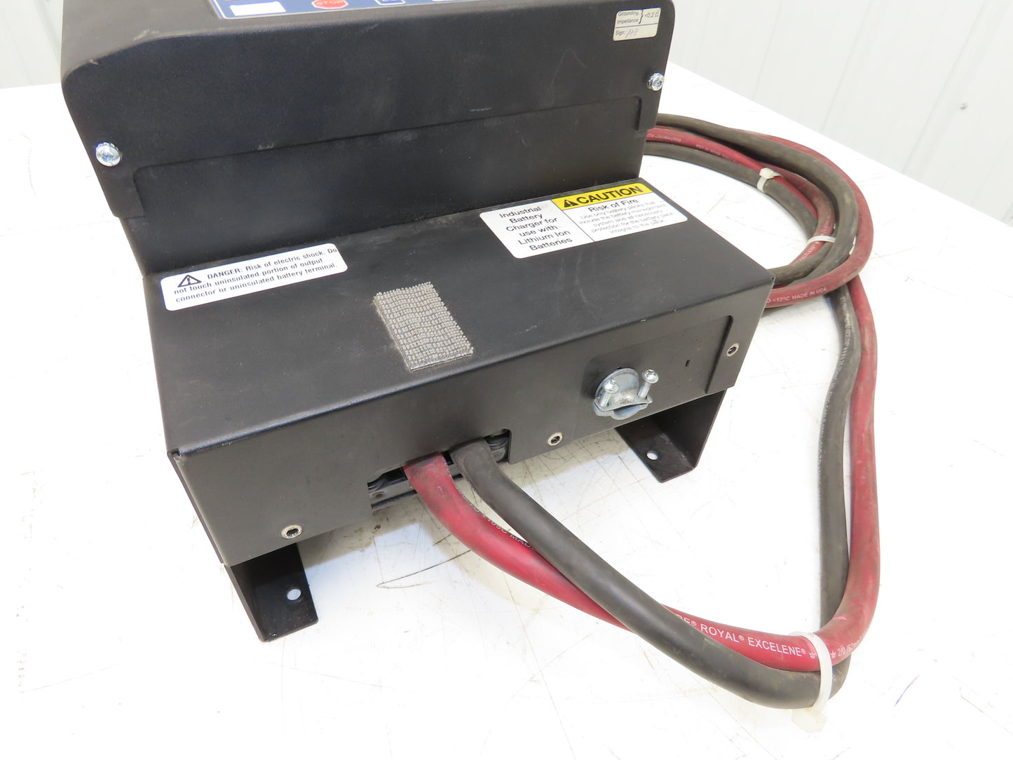 Powerhouse UA3666 Access 100 ECOTec Forklift Charger 36V 1832AH 220A 480V 3Ph