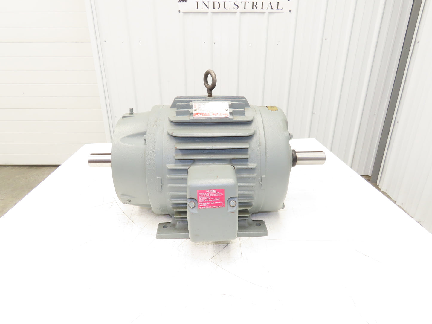 5KR256KN998 GE Tri-Clad Motor 7.5HP 775-3355 RPM Variable 460V 256Z 15-Min Duty