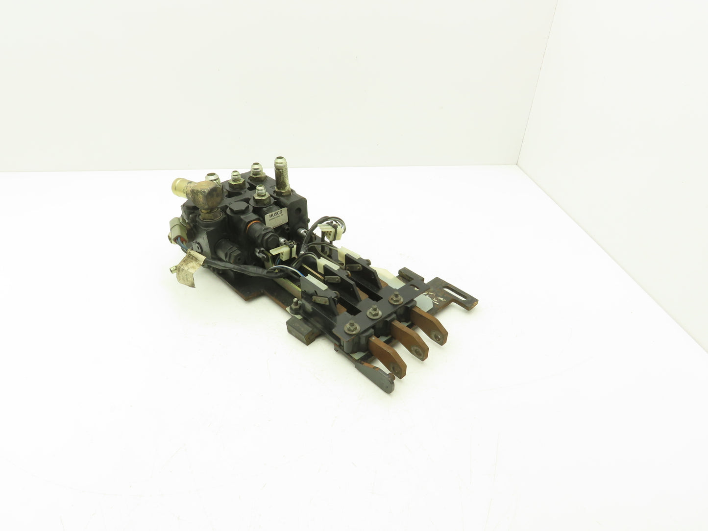 Husco Yale Hydraulic 3-Spool Forklift Mast Control Valve From ERC060GHN36TE084