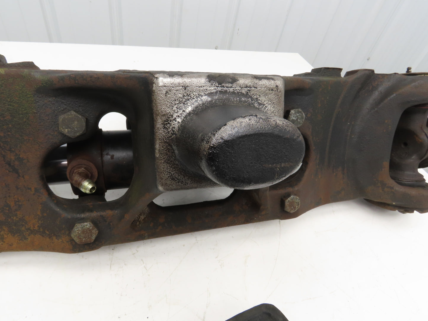 Yale Forklift Dual-Wheel Rear Axle Assembly Off ERC060GHN36TE084
